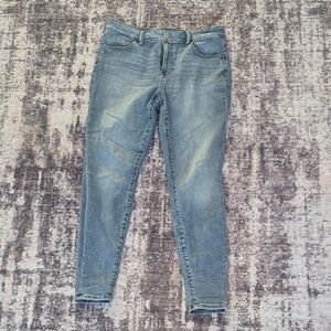 Maurices Light Wash Skinny Jeans